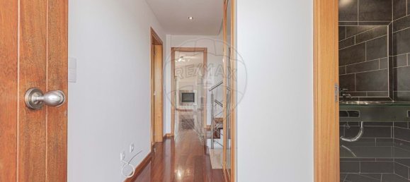 3 Schlafzimmer Villa in Cascais, Portugal, Nr. 38581 7