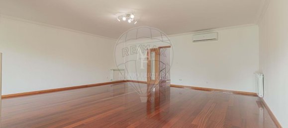 3 Schlafzimmer Villa in Cascais, Portugal, Nr. 38581 12