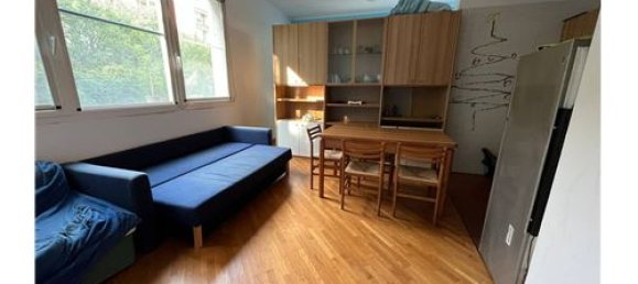 1 bedroom Apartment in Bologna, Italy No. 275956 3