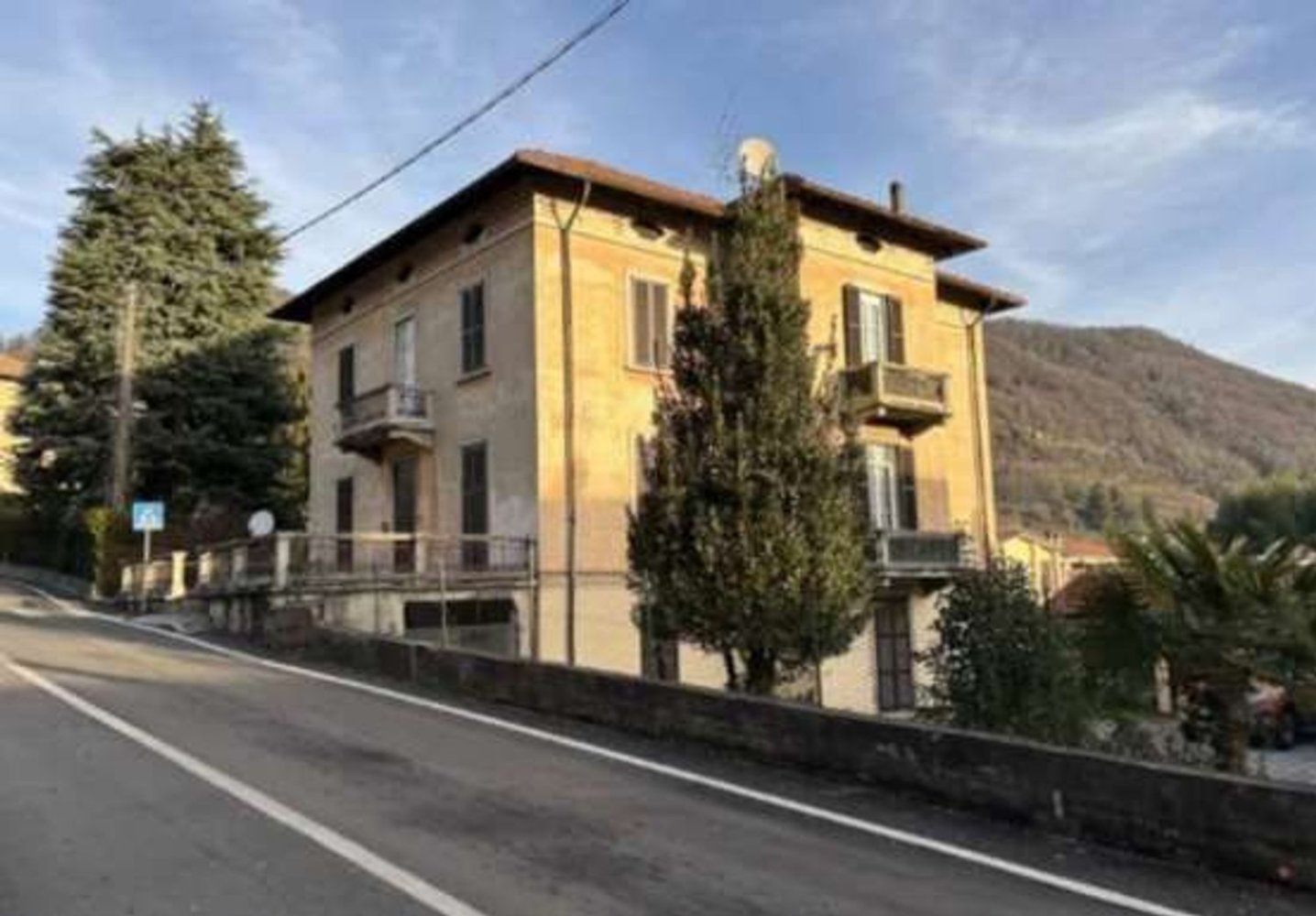 Apartamento de 2 habitaciónes en Olgiate Molgora, Italy No. 4273