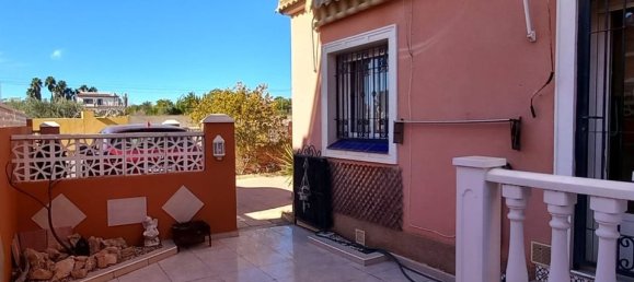 Villa de 3 dormitorios en Los Montesinos, Spain No. 178145 35