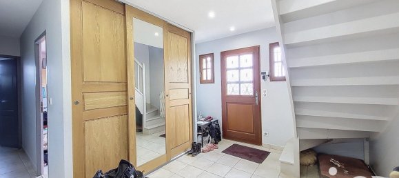 Дом с 4 спальнями в Нуайе, Франция № 69336 5