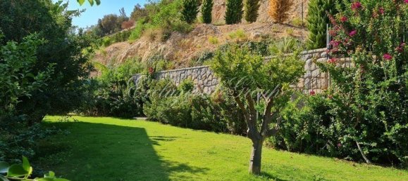 Villa 5+4 in Bodrum, Turkey No. 28705 20