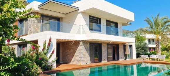 Villa 5+4 in Bodrum, Turkey No. 28705 2