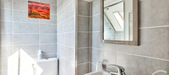 3 bedrooms House in Saint-Mard, France No. 296029 5