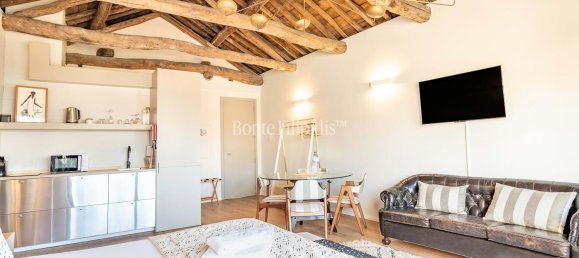 7 bedrooms Castles in Porto, Portugal No. 108088 3