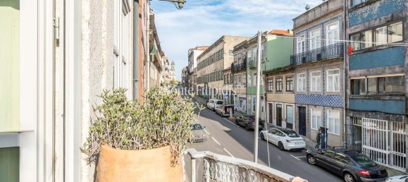 7 bedrooms Castles in Porto, Portugal No. 108088 17