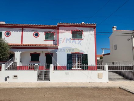 3 bedrooms House in Elvas, Portugal No. 155973