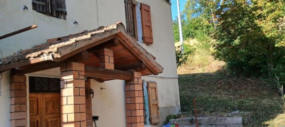 7 rooms House in Zocca, Italy No. 295666 3