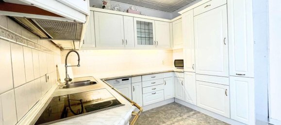 3 bedrooms House in Salzlandkreis, Germany No. 226972 5