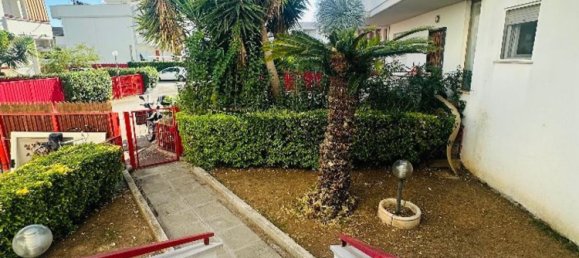 4 bedrooms House in Terracina, Italy No. 362739 2