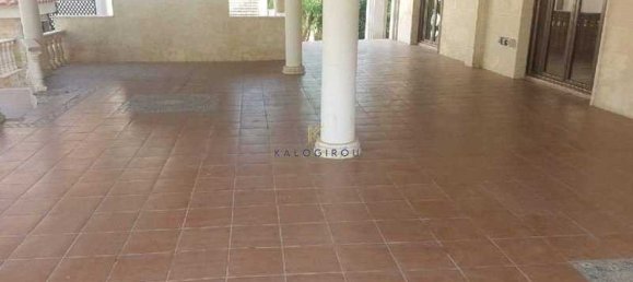 5 bedrooms House in Oroklini, Cyprus No. 10886 5