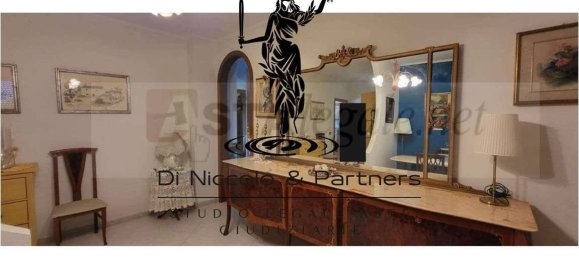 5 rooms Apartment in Trani, Italy No. 271005 14