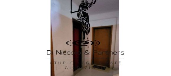 5 rooms Apartment in Trani, Italy No. 271005 17