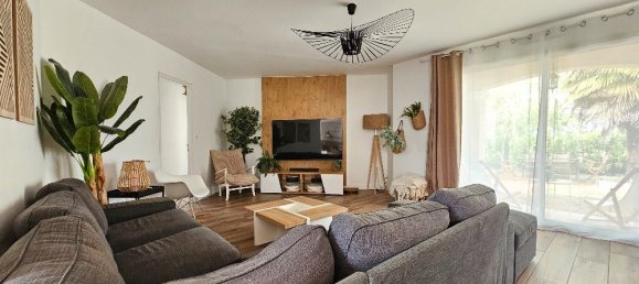 5 bedrooms House in La Couronne, France No. 296912 6