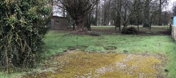 627m² Land in Poix-de-Picardie, France No. 95366 2