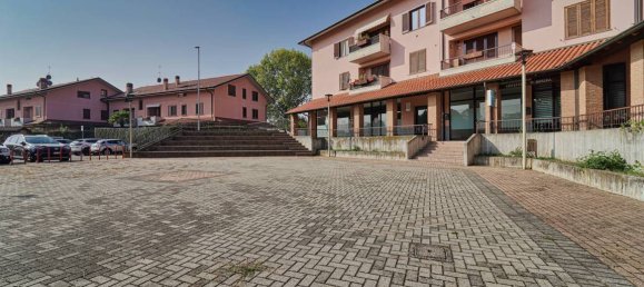 Коммерческая недвижимость с 1 комнатой в Казальмайокко, Италия № 151267 4