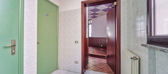 Коммерческая недвижимость с 1 комнатой в Казальмайокко, Италия № 151267 10