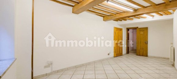 2-salle Bureau à Siena, Italy No. 209115 16