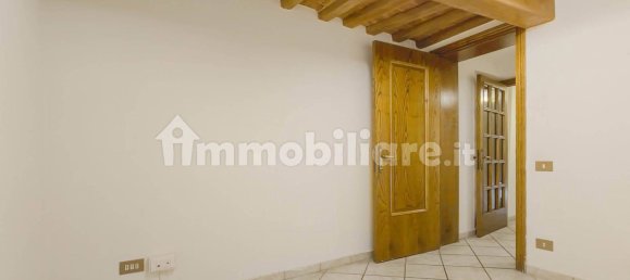 2-salle Bureau à Siena, Italy No. 209115 25