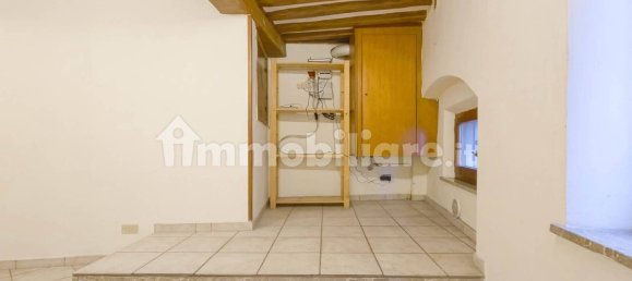 2-salle Bureau à Siena, Italy No. 209115 14