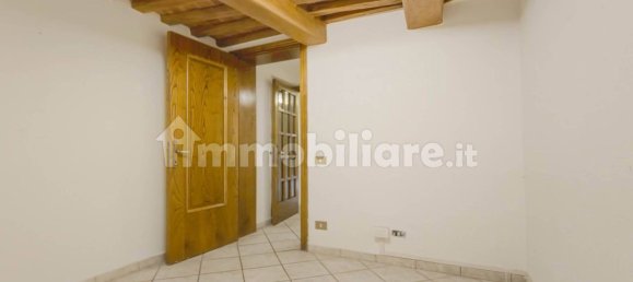 2-salle Bureau à Siena, Italy No. 209115 24