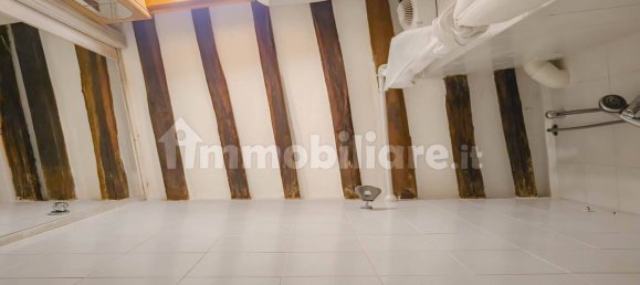 2-salle Bureau à Siena, Italy No. 209115 35