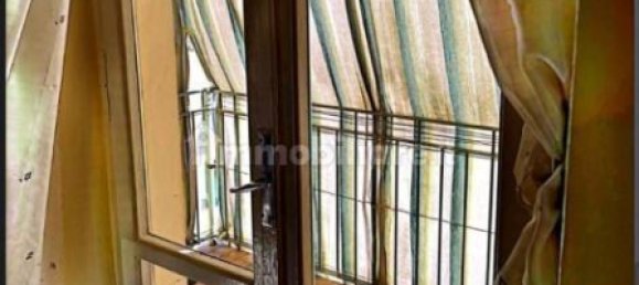 2 bedrooms Apartment in Turin, Italy No. 290043 8