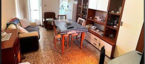 2 bedrooms Apartment in Turin, Italy No. 290043 9