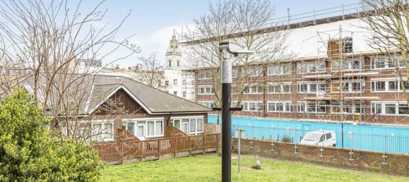 2 bedrooms Apartment in London, United Kingdom No. 8705 44