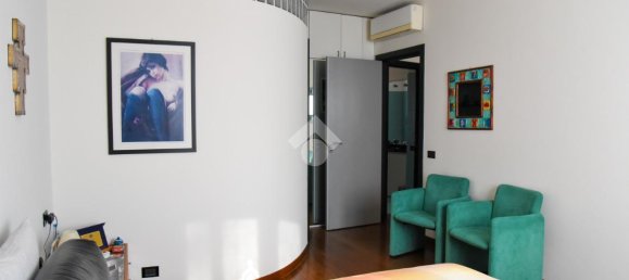 5 rooms Apartment in Alzano Lombardo, Italy No. 154345 14