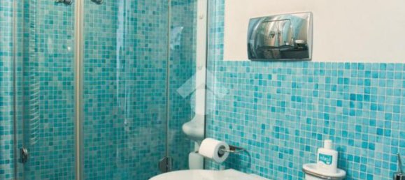 5 rooms Apartment in Alzano Lombardo, Italy No. 154345 16