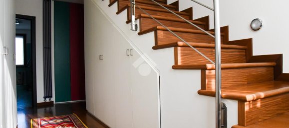 5 rooms Apartment in Alzano Lombardo, Italy No. 154345 7