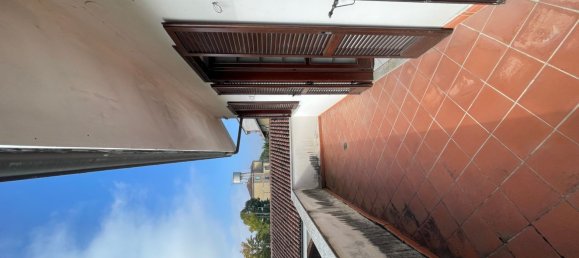 8 rooms House in Valfenera, Italy No. 126062 16