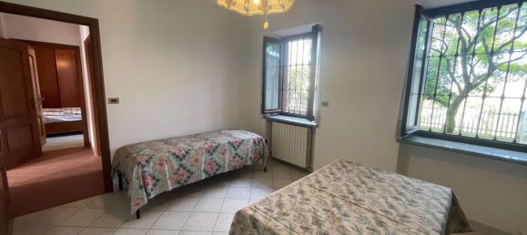 8 rooms House in Valfenera, Italy No. 126062 5