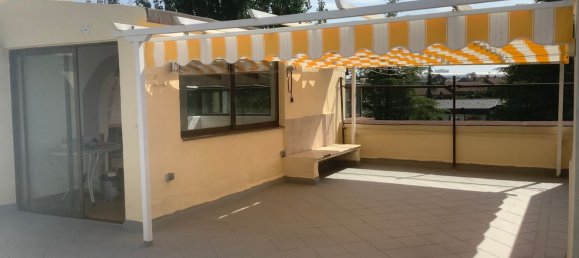 Dúplex de 4 dormitorios en Las Rozas de Madrid, Spain No. 185628 2