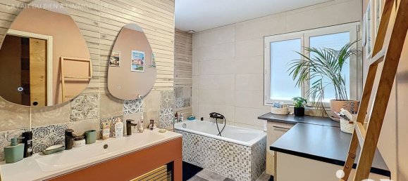 7 bedrooms House in Corquilleroy, France No. 219844 5