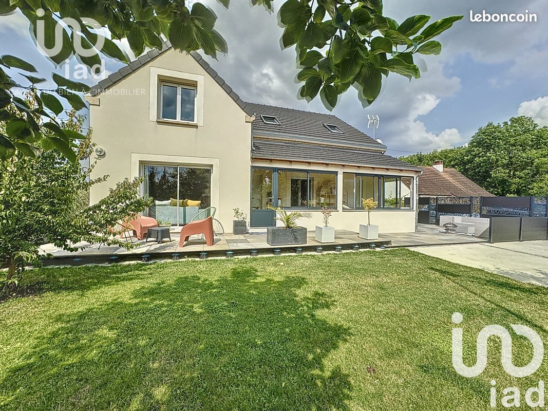 7 bedrooms House in Corquilleroy, France No. 219844