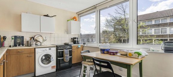 Apartamento de 3 dormitorios en London, United Kingdom No. 8722 2