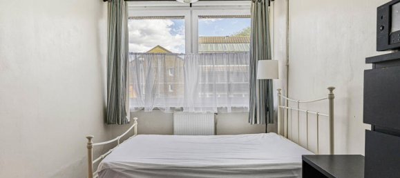 Apartamento de 3 dormitorios en London, United Kingdom No. 8722 8