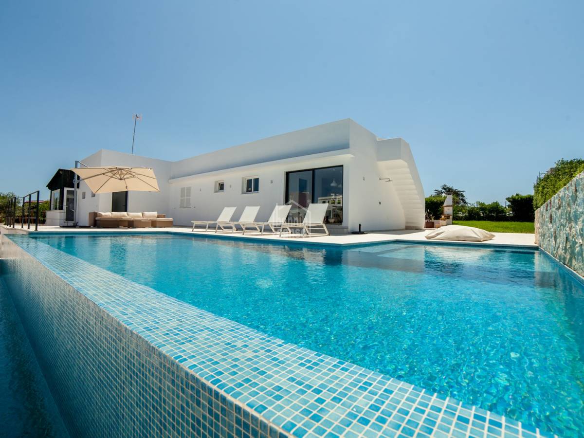 4 bedrooms Villa in Ciutadella De Menorca, Spain No. 12506