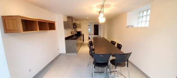 2 bedrooms House in Seine-et-Marne, France No. 167639 3