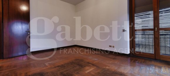 4 rooms Apartment in Vedano al Lambro, Italy No. 27878 12