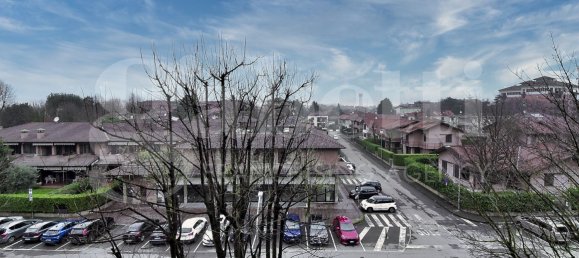 4 rooms Apartment in Vedano al Lambro, Italy No. 27878 7