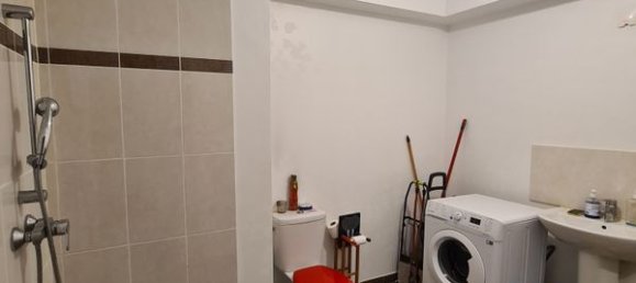 3 Schlafzimmer Doppelhaus in Bobigny, France, Nr. 176160 7