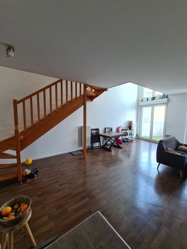 3 Schlafzimmer Doppelhaus in Bobigny, France, Nr. 176160