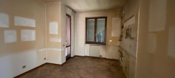 2 rooms Apartment in Bernareggio, Italy No. 4127 5