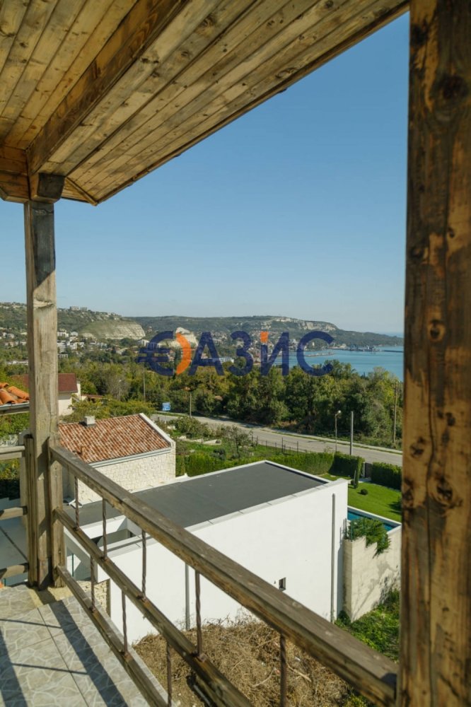 3 bedrooms Apartment in Balchik, Bulgaria No. 832