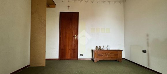 Вилла с 3 спальнями в Галлиате, Италия № 176264 16