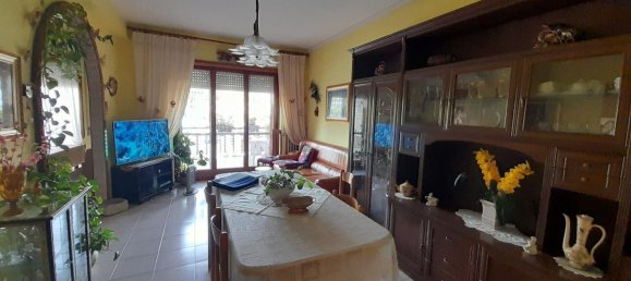 4 rooms Apartment in Isernia, Italy No. 29100 5